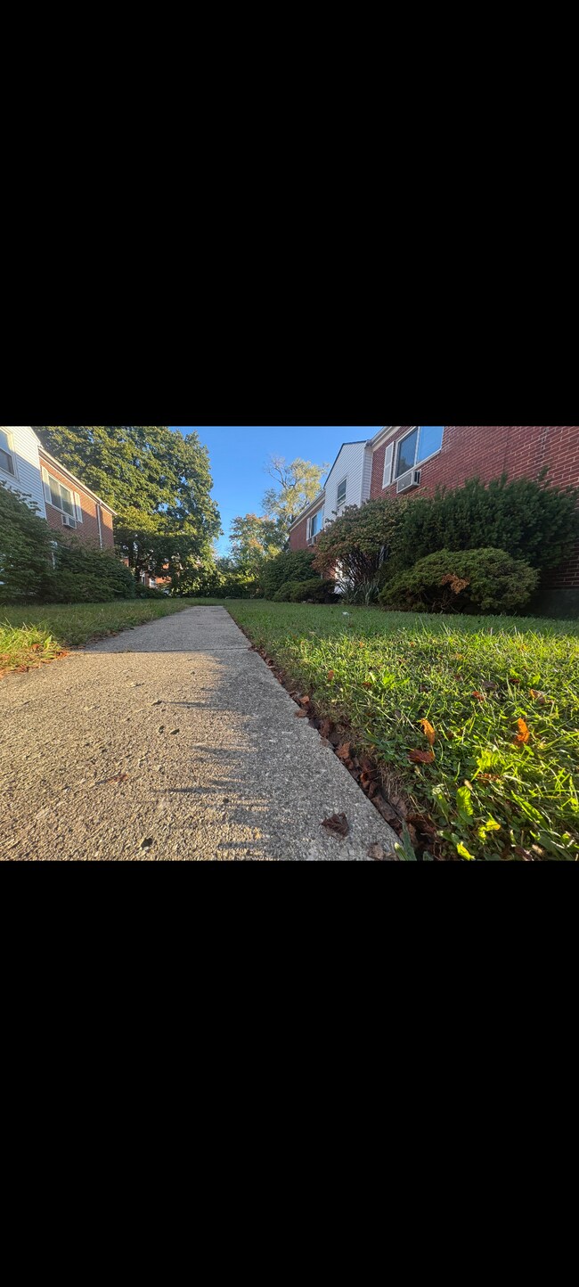 2334 Davue Cir, Unit Unit 2 in Dayton, OH - Building Photo - Building Photo