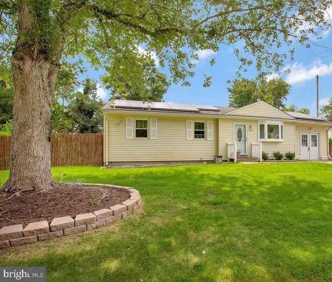 property at 6751 Amherst Rd