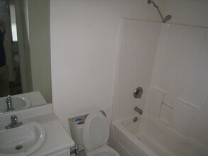 310 Tibet Ave in Savannah, GA - Building Photo - Building Photo