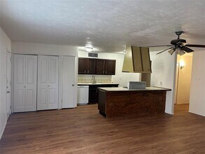 1826 Legend Dr in Garland, TX - Building Photo - Building Photo