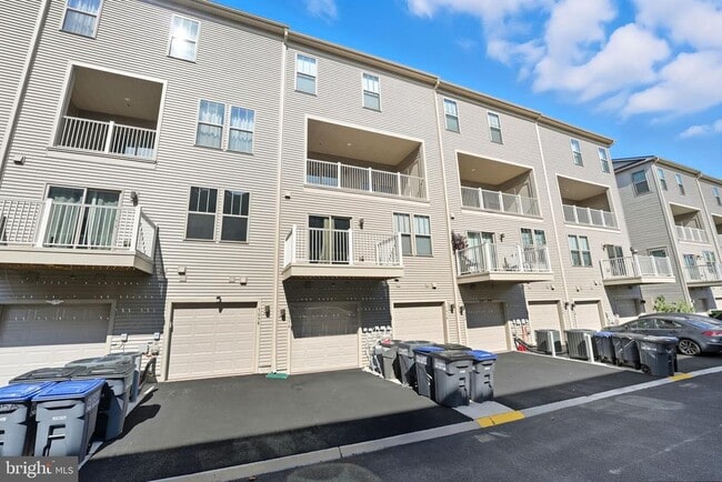 property at 707 Thomas Ln