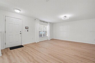 6246 Timberly Ln in Zephyrhills, FL - Building Photo - Building Photo