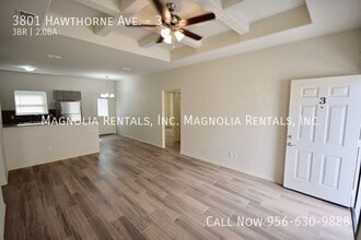 3801 Hawthorne Ave, Unit 3 in Edinburg, TX - Building Photo - Building Photo