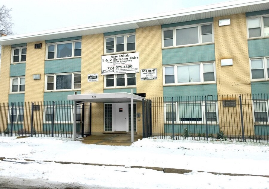 410 E 107th St in Chicago, IL - Building Photo