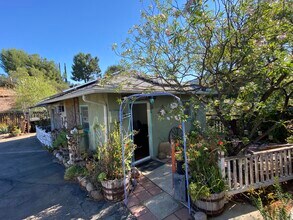 1620 Old Topanga Canyon Rd, Unit 10J in Topanga, CA - Building Photo - Building Photo
