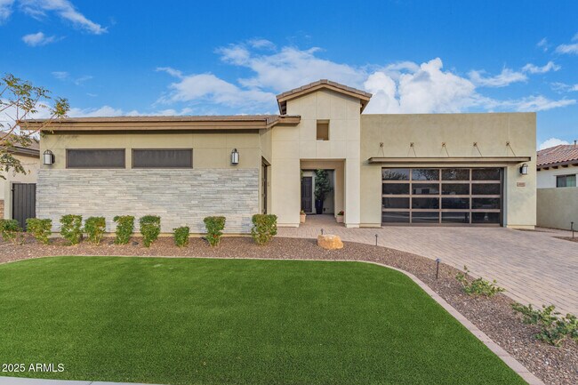 4601 S Pinaleno Dr in Chandler, AZ - Building Photo - Building Photo