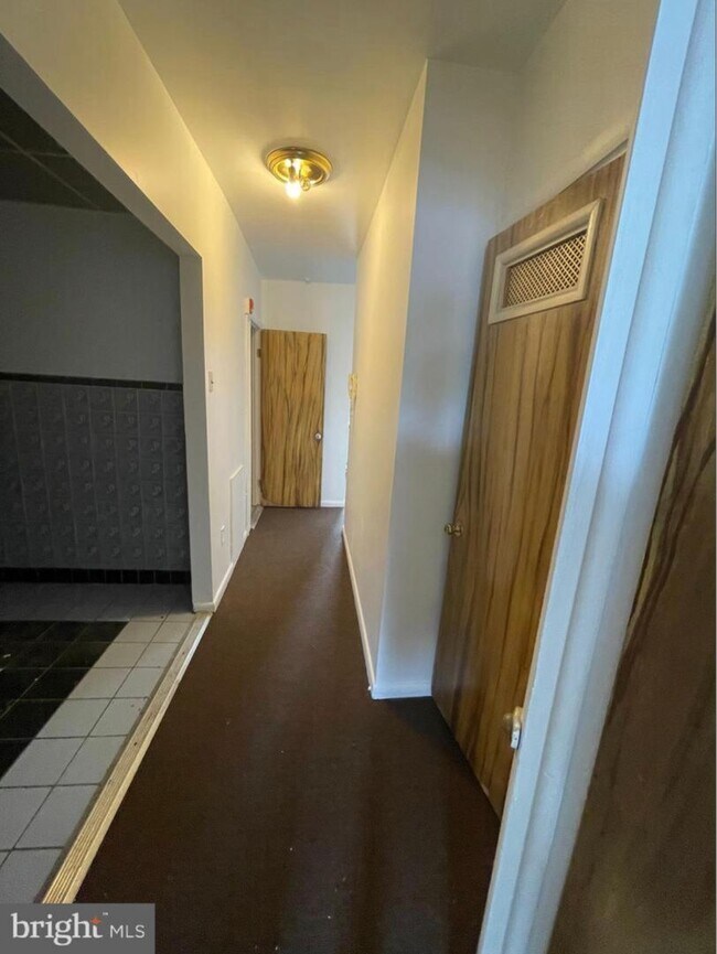 1236 N 55th St in Philadelphia, PA - Building Photo - Building Photo