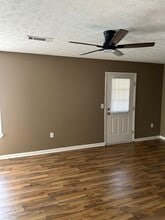 511 Mansion St, Unit 503 in Wetumpka, AL - Foto de edificio - Building Photo