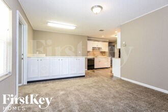 3 Edgestone Ct in Florissant, MO - Building Photo - Building Photo