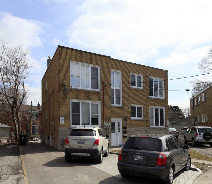 43-45 Penhurst Ave in Toronto, ON - Building Photo