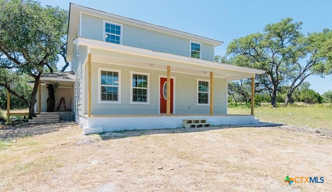 property at 302 Oakwood Loop
