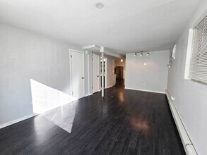 5972 S Archer Ave in Chicago, IL - Building Photo - Building Photo