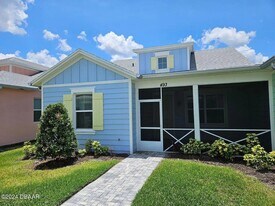 493 Margaritaville Ave in Daytona Beach, FL - Building Photo