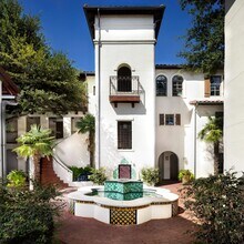 Paseo in Dallas, TX - Foto de edificio - Building Photo