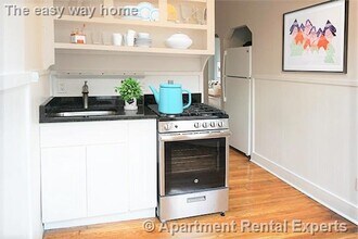 110 Willow St, Unit #4 in Cambridge, MA - Foto de edificio - Building Photo