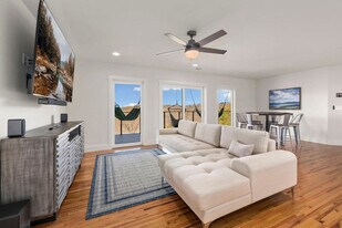 9196 N Park Rd in Rogers, AR - Building Photo