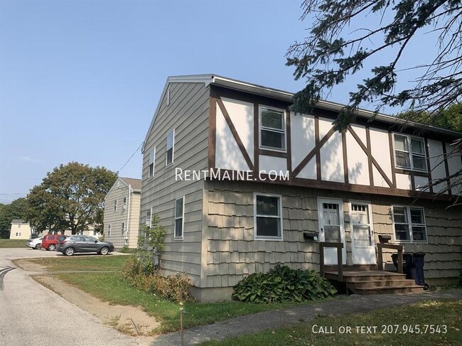 232 Mt Hope Ave