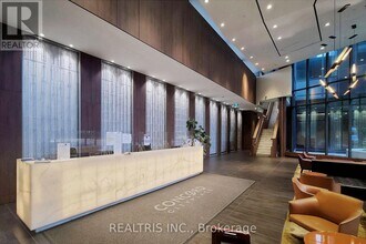 90 Queens Wharf Rd in Toronto, ON - Building Photo - Building Photo