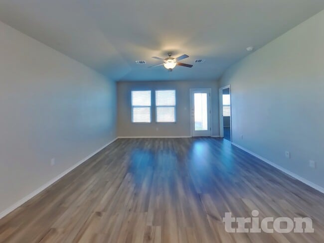 5125 Sidesaddle Dr in Georgetown, TX - Foto de edificio - Building Photo