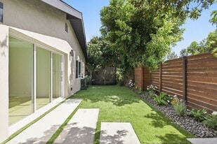 4360 Alla Rd in Los Angeles, CA - Building Photo