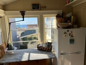 2612 Victoria Dr in Laguna Beach, CA - Building Photo - Building Photo