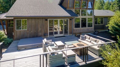 240 Snow Ridge Dr in Cle Elum, WA - Building Photo - Building Photo