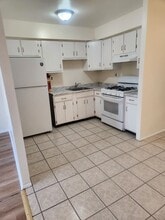 4320 Howell St in Philadelphia, PA - Building Photo - Building Photo