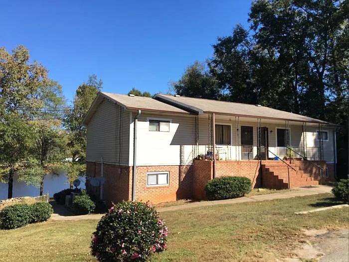 203-219 Hammond Cir in Anderson, SC - Building Photo