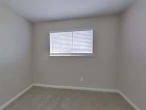 16307 Bird Dog Ct in Missouri City, TX - Building Photo - Building Photo