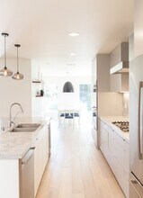 2346 Manning Ave in Los Angeles, CA - Building Photo - Building Photo