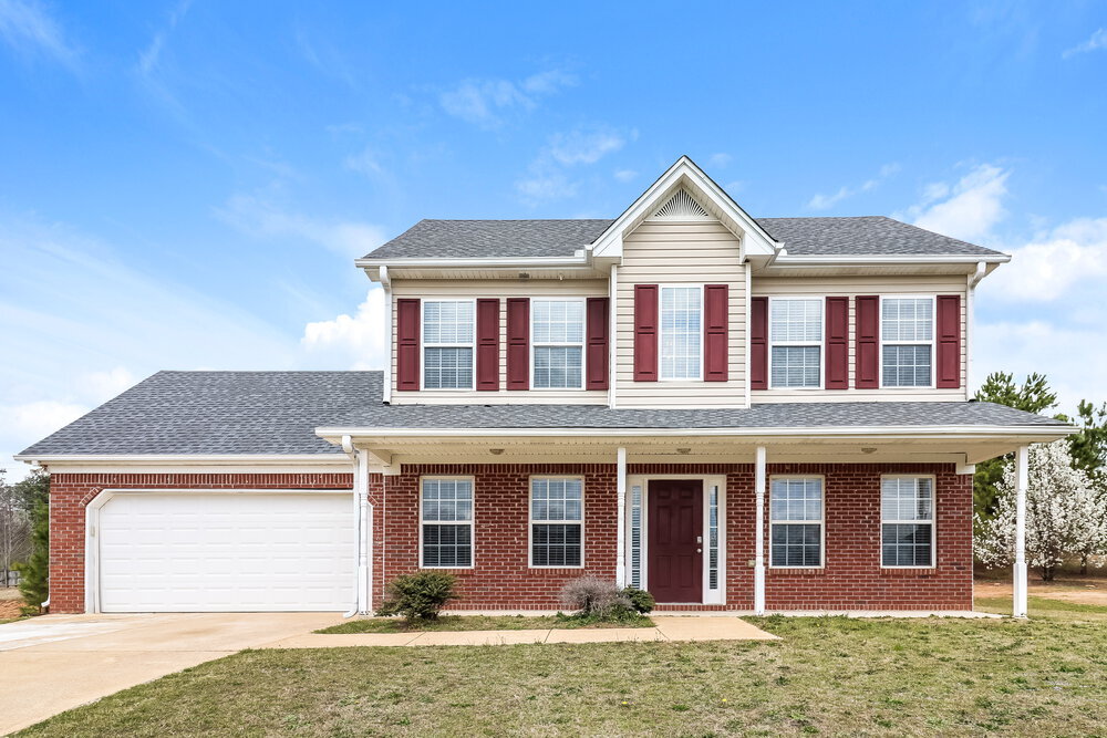 158 Peggy Meadows Way in Douglasville, GA - Building Photo
