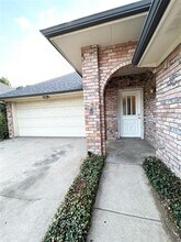 1537 High Crest Ct in Irving, TX - Building Photo - Building Photo