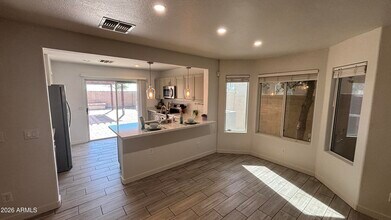24185 W Desert Bloom St in Buckeye, AZ - Building Photo - Building Photo