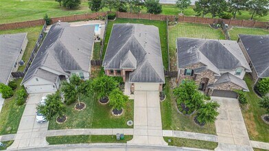 11722 E Streamertail Cir in Houston, TX - Building Photo - Building Photo