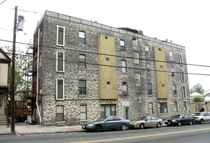 825 15th St Apartments