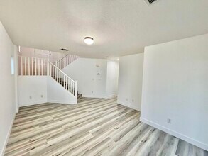 6436 Casamar St in North Las Vegas, NV - Building Photo - Building Photo