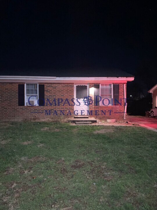 111 Birch Dr in Nicholasville, KY - Building Photo