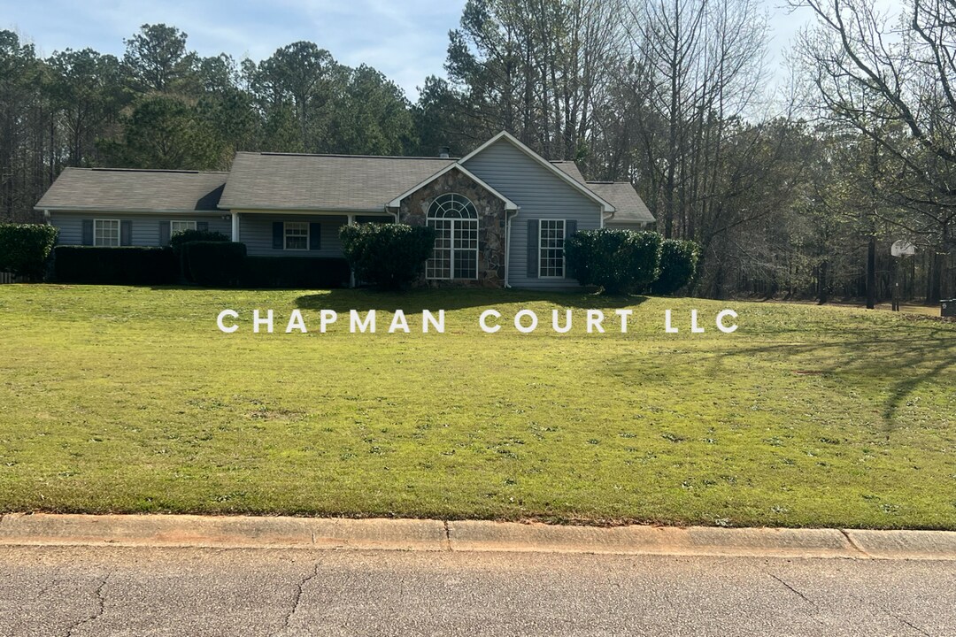 426 Hampton Green Dr in Lagrange, GA - Building Photo