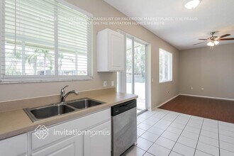 9106 69th Ave E in Palmetto, FL - Foto de edificio - Building Photo