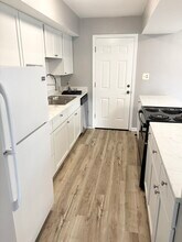 226-226 N Birchwood Dr in Muncie, IN - Building Photo - Building Photo