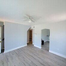 1735 25th St S in St. Petersburg, FL - Building Photo - Building Photo