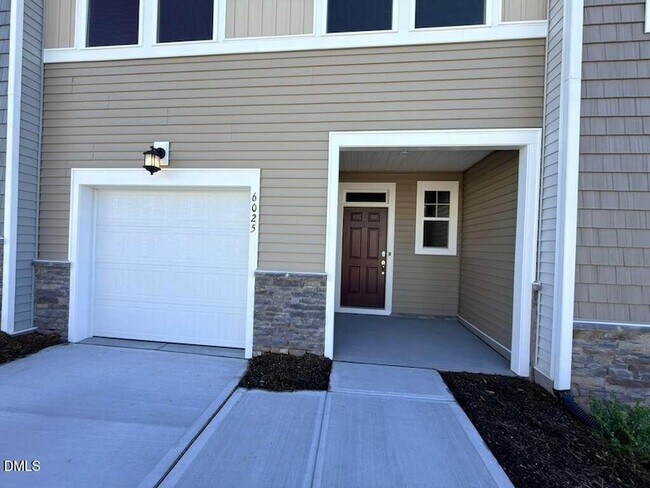 6025 Grey Colt Wy in Durham, NC - Building Photo - Building Photo
