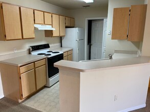 6584 Swissco Dr in Orlando, FL - Building Photo - Building Photo