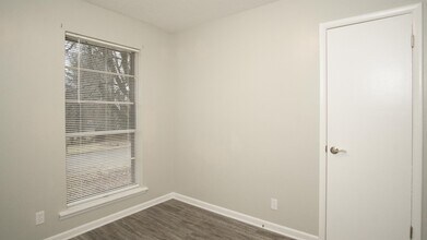 2708 Monticello Dr NW in Huntsville, AL - Building Photo - Building Photo