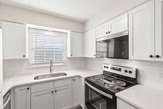 163 S Eagle Creek Dr in Lexington, KY - Building Photo - Building Photo