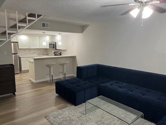 3121 Park Ln, Unit 1126 in Dallas, TX - Building Photo - Building Photo