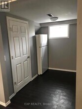 546 Phillip Murray Ave in Oshawa, ON - Building Photo - Building Photo