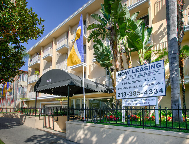 Wilshire Catalina Regency in Los Angeles, CA - Foto de edificio - Building Photo