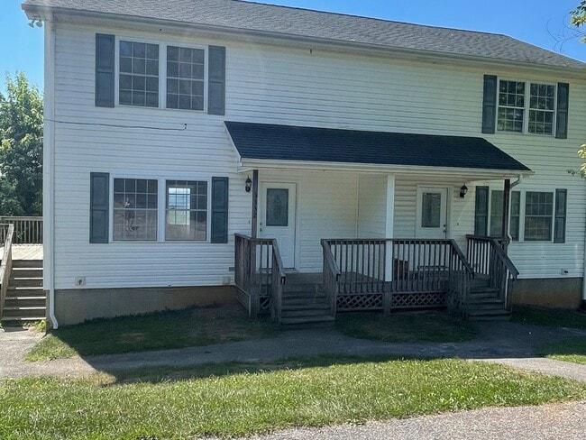 3332 Yellow Sulphur Rd