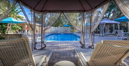 Atlantica Apartments in Jacksonville, FL - Foto de edificio - Building Photo